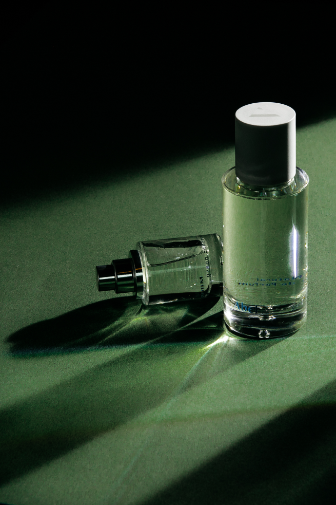 Buy, Shop Green Cedar Eau de Parfum Online in Dubai, UAE, Saudi Arabia, KSA, Kuwait - OKTA