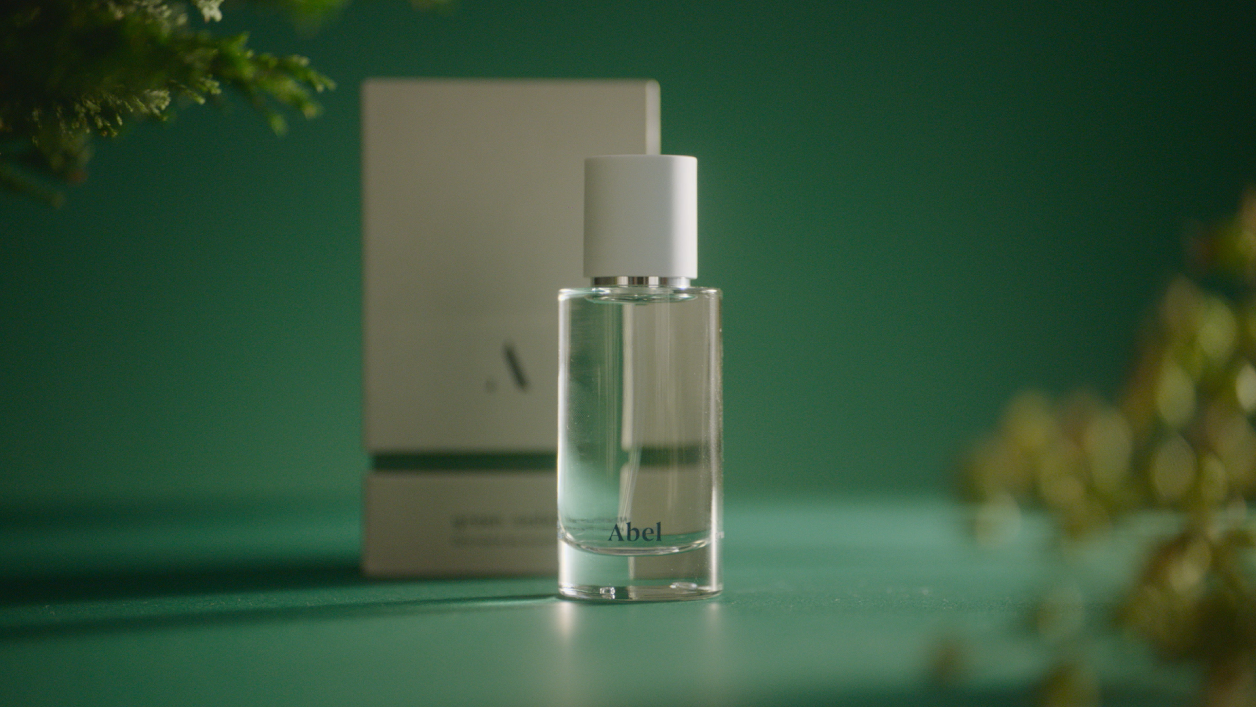 Buy, Shop Green Cedar Eau de Parfum Online in Dubai, UAE, Saudi Arabia, KSA, Kuwait - OKTA