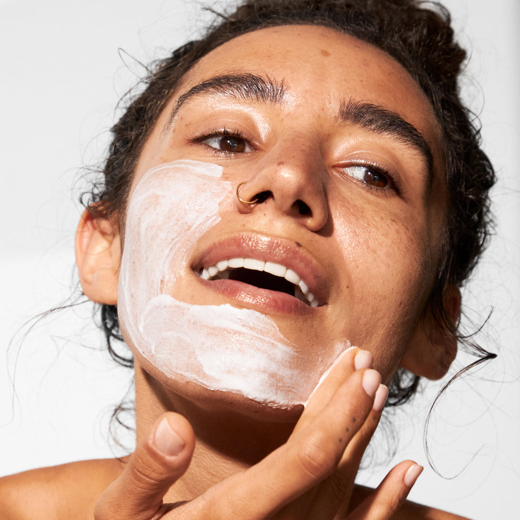 Buy, Shop Oio Lab O-Mega Milk Cleansing Facial Milk & Moisture Mask Online in Dubai, UAE, Saudi Arabia, KSA, Kuwait - OKTA