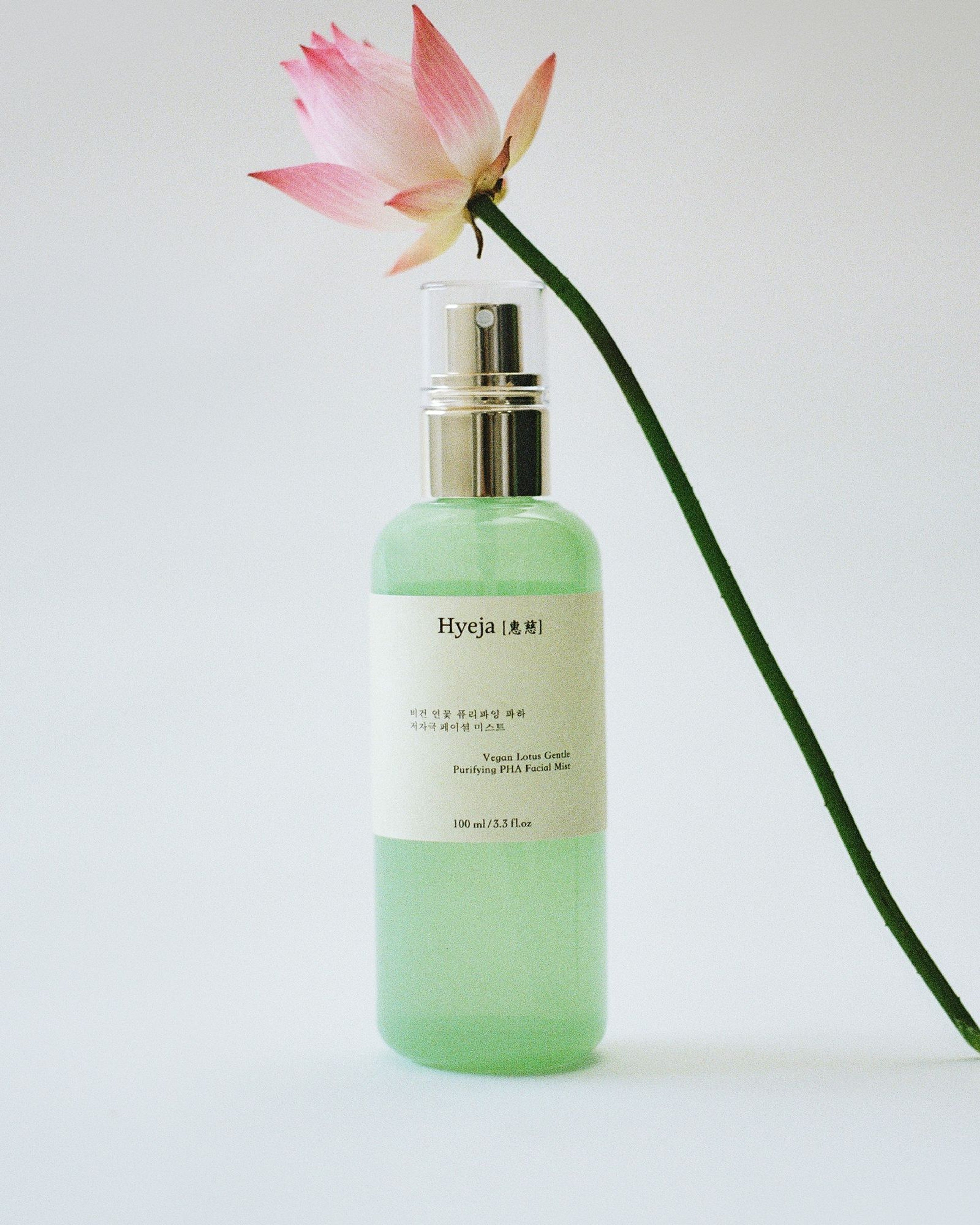 Buy, Shop Hyeja Vegan Lotus Gentle Purifying PHA Facial Mist Online in Dubai, UAE, Saudi Arabia, KSA, Kuwait - OKTA Main image